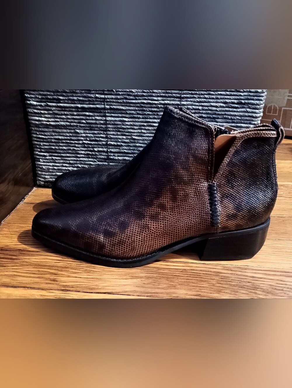 Franco Sarto Asti Ankle Boot Espresso Snake Print Leather Booties Womens Size 9